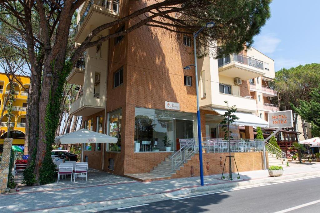 Intea Hotel Golem  Exterior foto